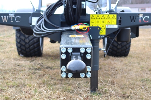 Traktorový nosič kontejnerů PORTÝR 13.10